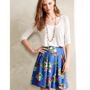 Anthropologie Maeve Garden Days Crimson Floral Pleated Lined Mini Skirt Size 2
